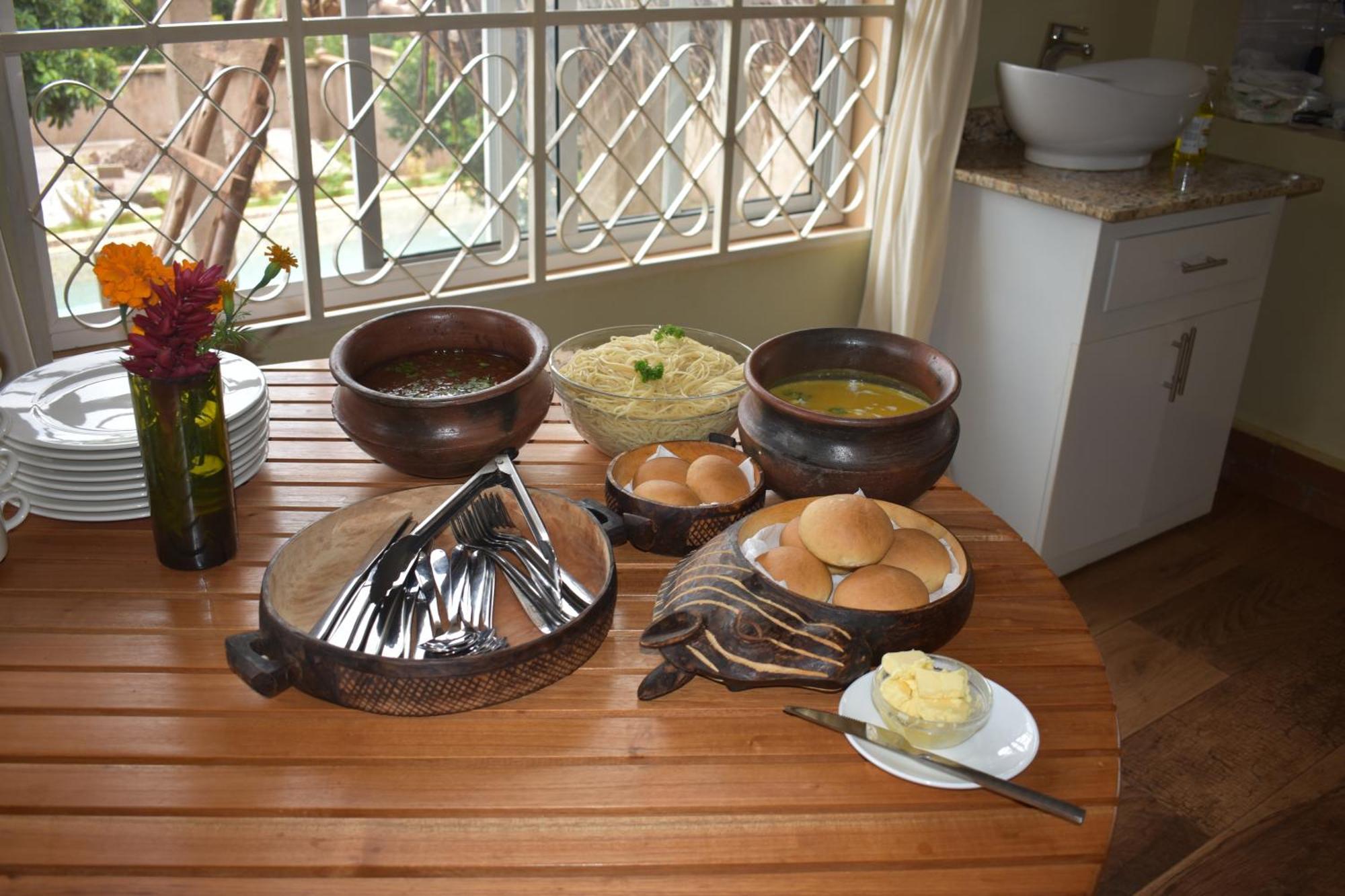 Kilimanjaro Accommodation Msaranga Exteriör bild