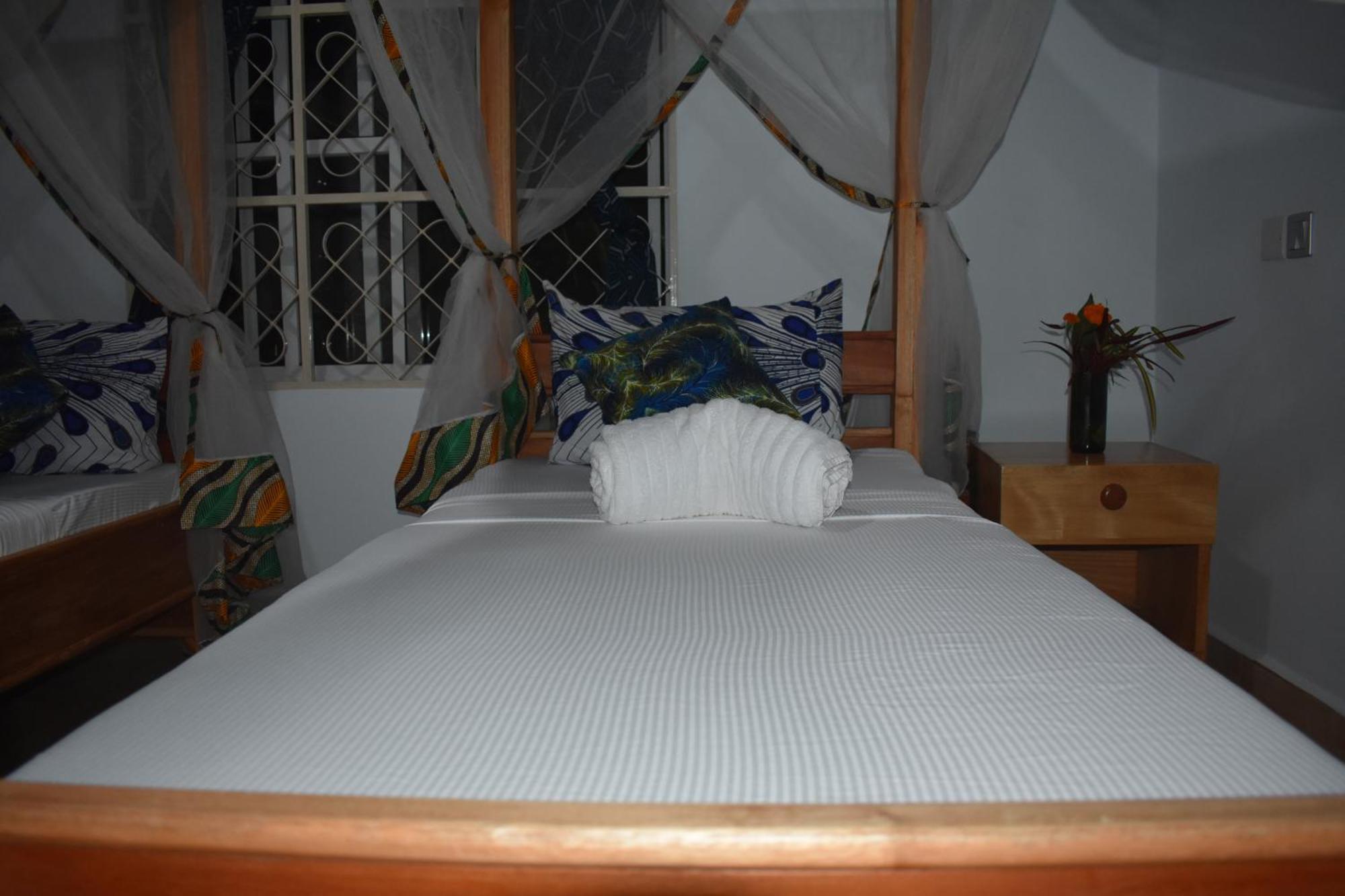 Kilimanjaro Accommodation Msaranga Exteriör bild
